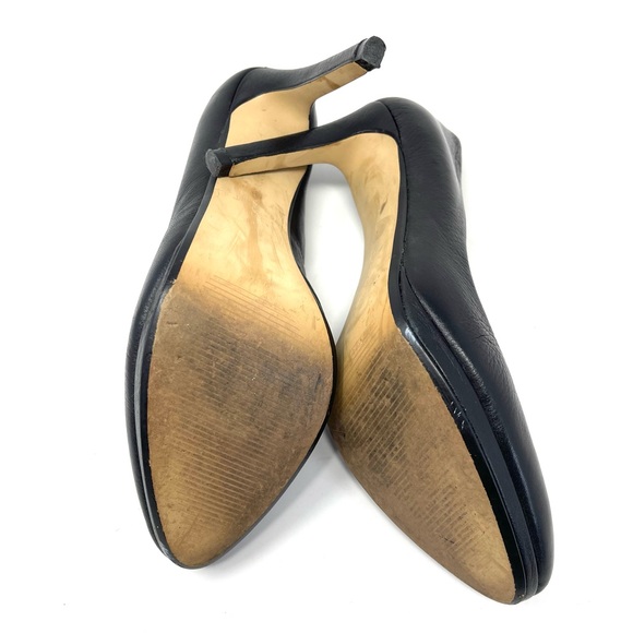 Banana Republic heels. - Picture 7 of 7